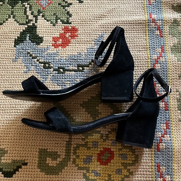 Suede Steven Madden heels - Picture 3 of 4
